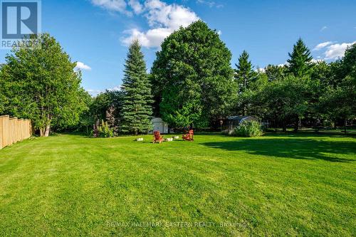 880 Clinton Avenue, Douro-Dummer, ON - Outdoor