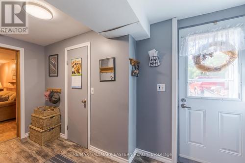 880 Clinton Avenue, Douro-Dummer, ON - Indoor Photo Showing Other Room