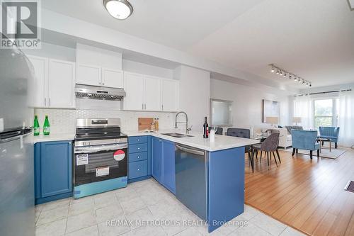 D - 4177 Lawrence Avenue E, Toronto, ON - Indoor Photo Showing Kitchen With Double Sink