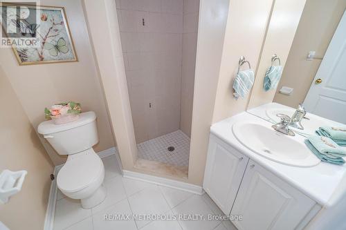 D - 4177 Lawrence Avenue E, Toronto (West Hill), ON - Indoor Photo Showing Bathroom