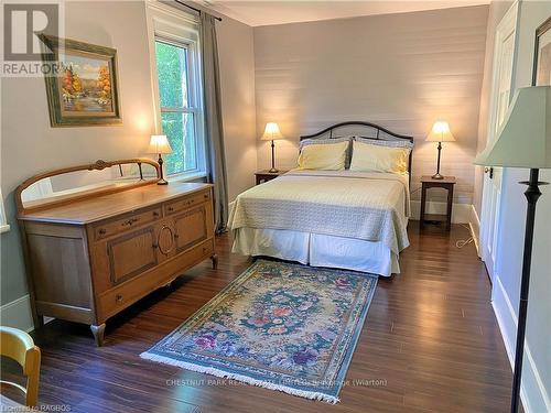 319928 Kemble Rock Road, Georgian Bluffs, ON - Indoor Photo Showing Bedroom