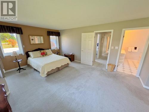 150 Deerview Crescent, Princeton, BC - Indoor Photo Showing Bedroom