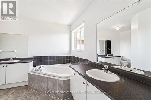 9 Owens Road, Brampton (Credit Valley), ON - Indoor Photo Showing Bathroom