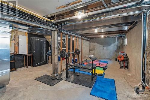 211 Hickory Street, Ottawa, ON - Indoor Photo Showing Basement