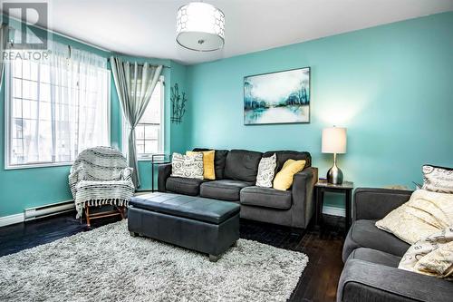 3 Beauford Place, St John'S, NL - Indoor Photo Showing Living Room