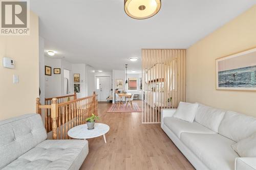 48 Empire Avenue, St. John'S, NL - Indoor Photo Showing Living Room