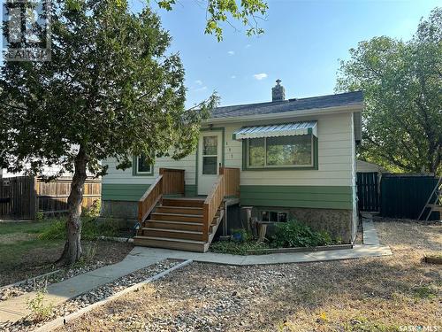 693 Princess Street, Regina, SK - Outdoor