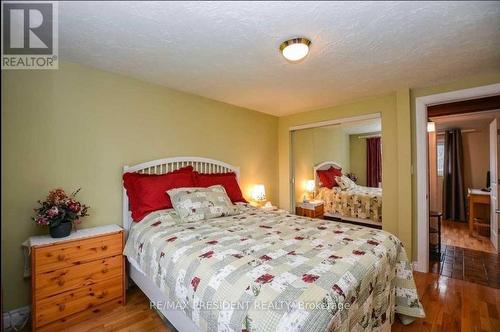 13924 Kennedy Road, Caledon, ON - Indoor Photo Showing Bedroom