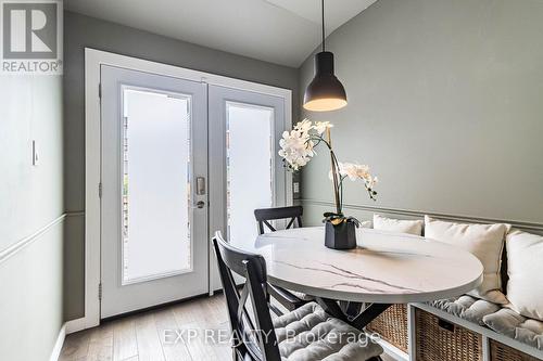 212 Sixth Street, Toronto (New Toronto), ON - Indoor Photo Showing Dining Room