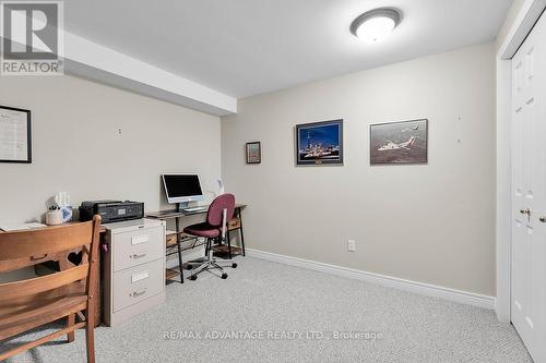 417 Hyde Park Road, London, ON - Indoor Photo Showing Office