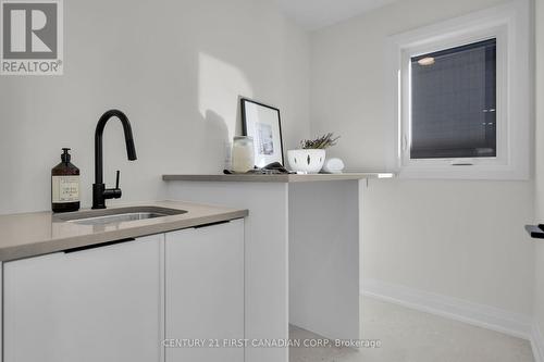 Upper level laundry room - 1890 Fountain Grass Drive, London, ON - Indoor Photo Showing Other Room