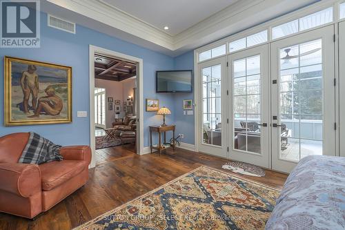 8995 Parkhouse Drive, Strathroy-Caradoc (Mount Brydges), ON - Indoor Photo Showing Living Room