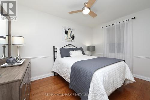 15 Smallwood Drive, Toronto (Downsview-Roding-Cfb), ON - Indoor Photo Showing Bedroom