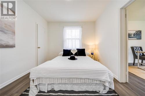 1928 Central, Windsor, ON - Indoor Photo Showing Bedroom