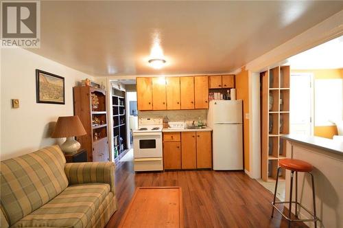 689 River Drive, Lanark Highlands, ON - Indoor Photo Showing Kitchen