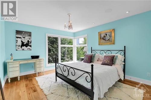 272 Beechgrove Avenue, Ottawa, ON - Indoor Photo Showing Bedroom