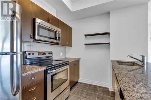 90 Landry Street Unit#1704, Ottawa, ON - Indoor Photo Showing Kitchen