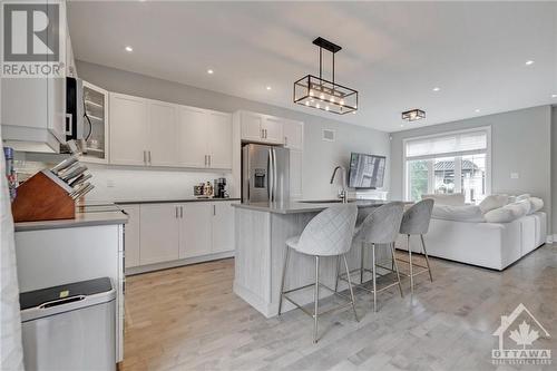 717 Reverie Private, Ottawa, ON - Indoor Photo Showing Kitchen With Upgraded Kitchen