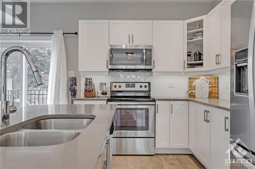 717 Reverie Private, Ottawa, ON - Indoor Photo Showing Kitchen With Double Sink With Upgraded Kitchen