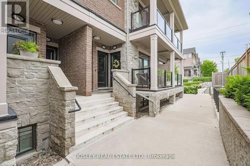 15 - 198 Pine Grove Road, Vaughan (Islington Woods), ON - Outdoor