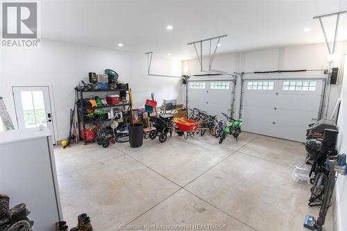 23636 Zone Road 1, Thamesville, ON - Indoor Photo Showing Garage