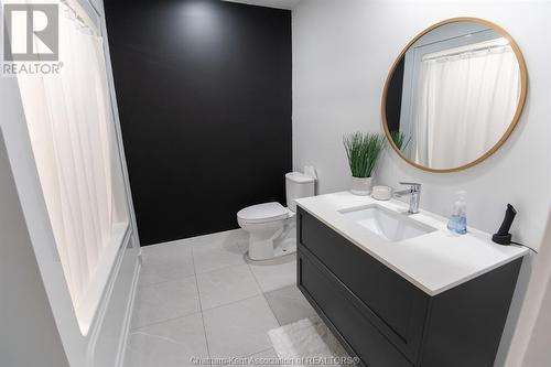 23636 Zone Road 1, Thamesville, ON - Indoor Photo Showing Bathroom