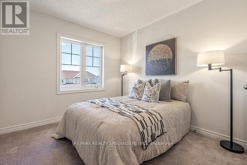 7 Snelgrove Crescent, Barrie, ON - Indoor Photo Showing Bedroom