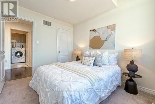 7 Snelgrove Crescent, Barrie (Sunnidale), ON - Indoor Photo Showing Bedroom