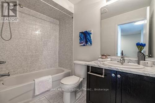 7 Snelgrove Crescent, Barrie (Sunnidale), ON - Indoor Photo Showing Bathroom