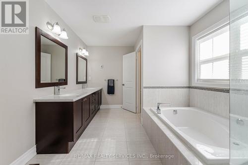 1 Atchison Drive, Caledon, ON - Indoor Photo Showing Bathroom