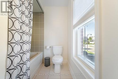 1 Atchison Drive, Caledon, ON - Indoor Photo Showing Bathroom