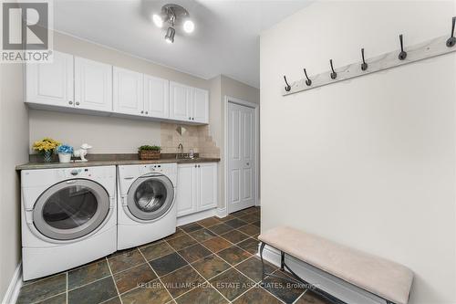 1244 Woodland Avenue, Mississauga (Mineola), ON - Indoor Photo Showing Laundry Room