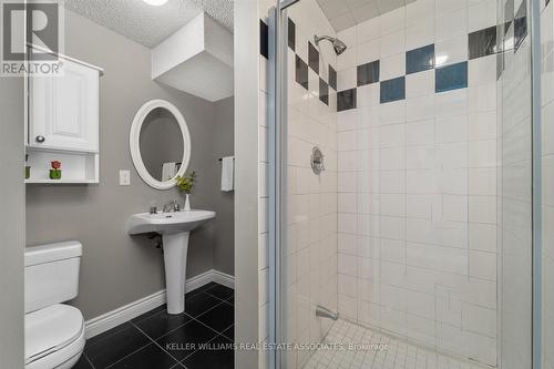 1244 Woodland Avenue, Mississauga, ON - Indoor Photo Showing Bathroom