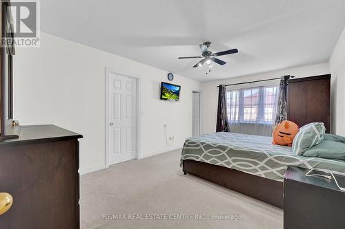 25 Heartview Road, Brampton, ON - Indoor Photo Showing Bedroom