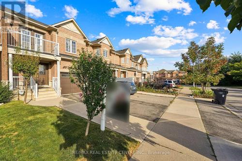 25 Heartview Road, Brampton, ON - Outdoor