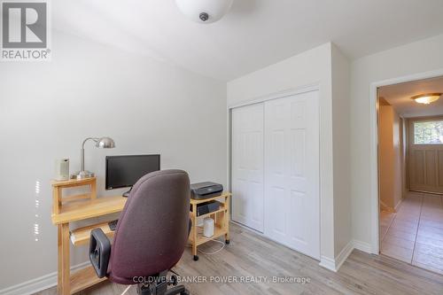 1 Torrington Crescent, London, ON - Indoor Photo Showing Office