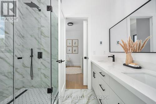 1384 Pape Avenue, Toronto (Broadview North), ON - Indoor Photo Showing Bathroom