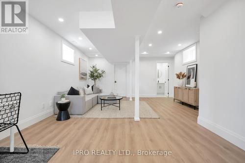 1384 Pape Avenue, Toronto (Broadview North), ON - Indoor Photo Showing Other Room