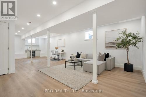 1384 Pape Avenue, Toronto (Broadview North), ON - Indoor