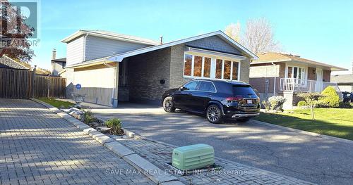 8 Edwin Drive, Brampton, ON - Outdoor