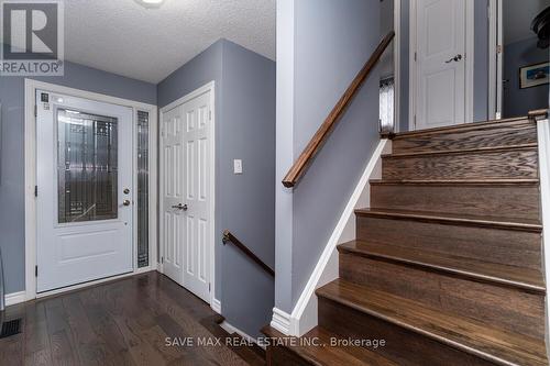 8 Edwin Drive, Brampton, ON - Indoor Photo Showing Other Room