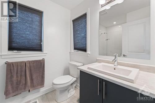 309 Joshua Street, Ottawa, ON - Indoor Photo Showing Bathroom