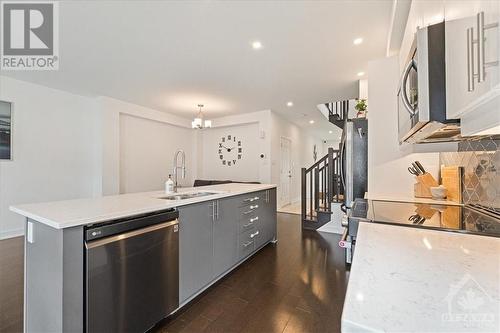 309 Joshua Street, Ottawa, ON - Indoor Photo Showing Kitchen