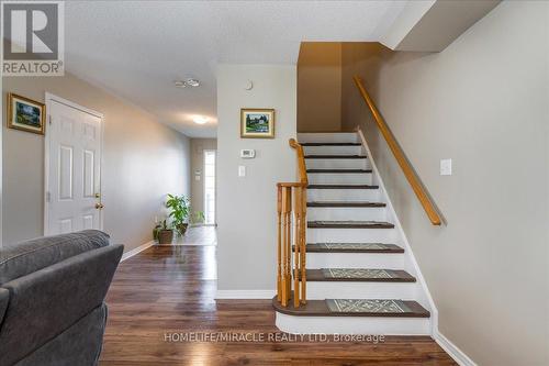 68 Admiral Crescent, Essa, ON - Indoor Photo Showing Other Room