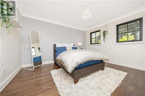 291 Randall Crescent, Milton (Timberlea), ON - Indoor Photo Showing Bedroom