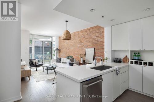 223 - 88 Colgate Avenue, Toronto (South Riverdale), ON - Indoor Photo Showing Kitchen