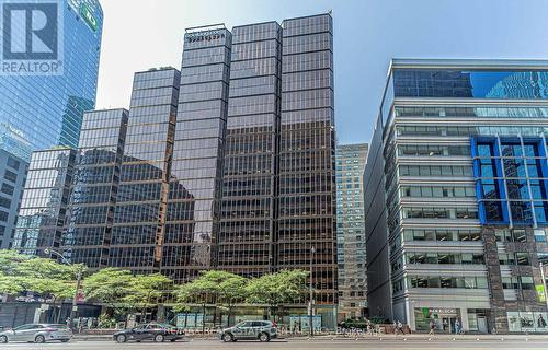 120 - 70 University Avenue, Toronto (Bay Street Corridor), ON 