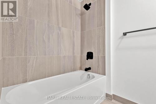 Th13 - 36 Zorra Street, Toronto, ON - Indoor Photo Showing Bathroom