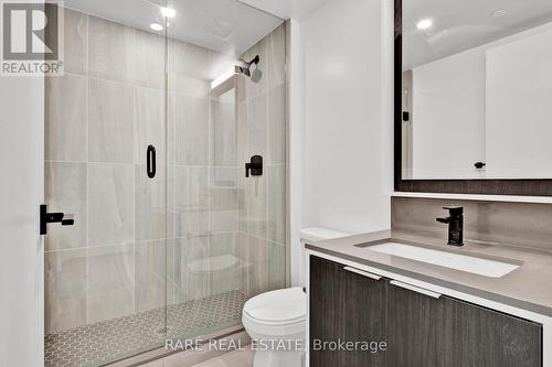 Th13 - 36 Zorra Street, Toronto, ON - Indoor Photo Showing Bathroom