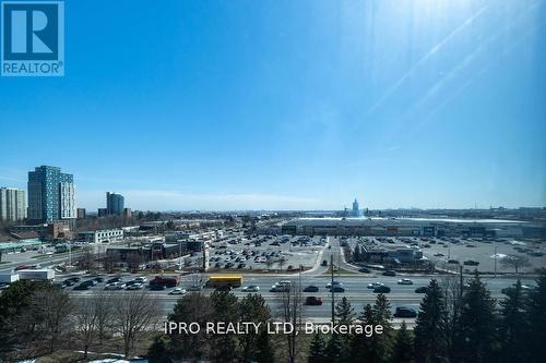 909 - 10 Laurelcrest Street, Brampton (Queen Street Corridor), ON - Outdoor With View